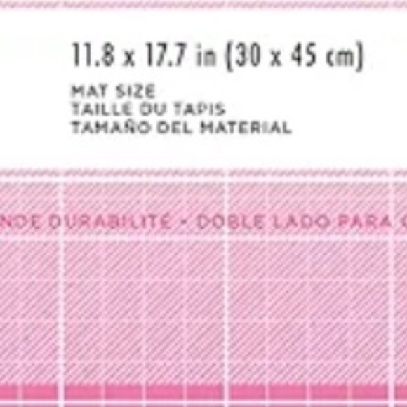AMERICAN CRAFTS 11x17 PINK SELF-HEALING CUTTING MAT - Picture 3 of 5